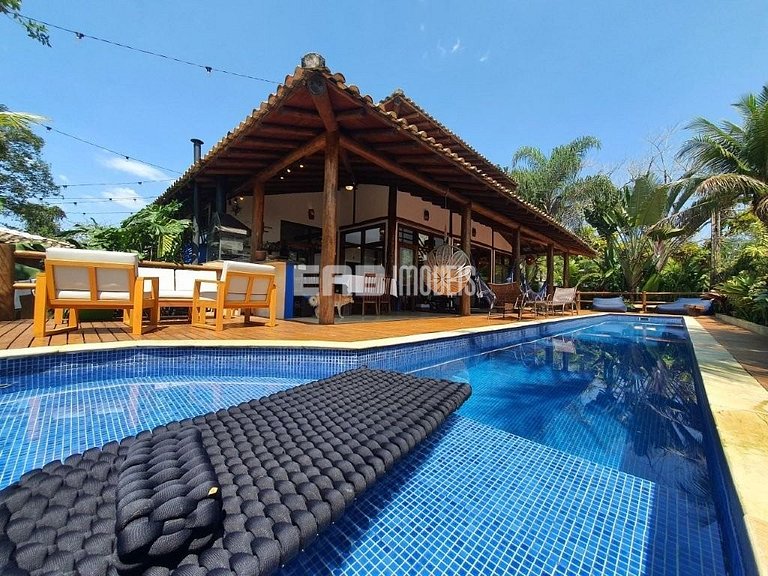 Casa para 8 pessoas a 50m da praia de Itamambuca