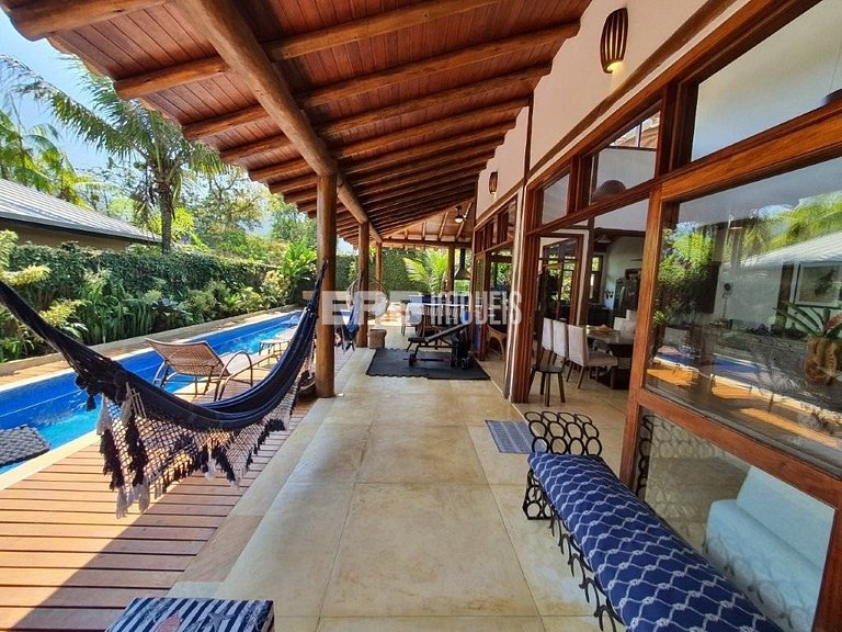 Casa para 8 pessoas a 50m da praia de Itamambuca