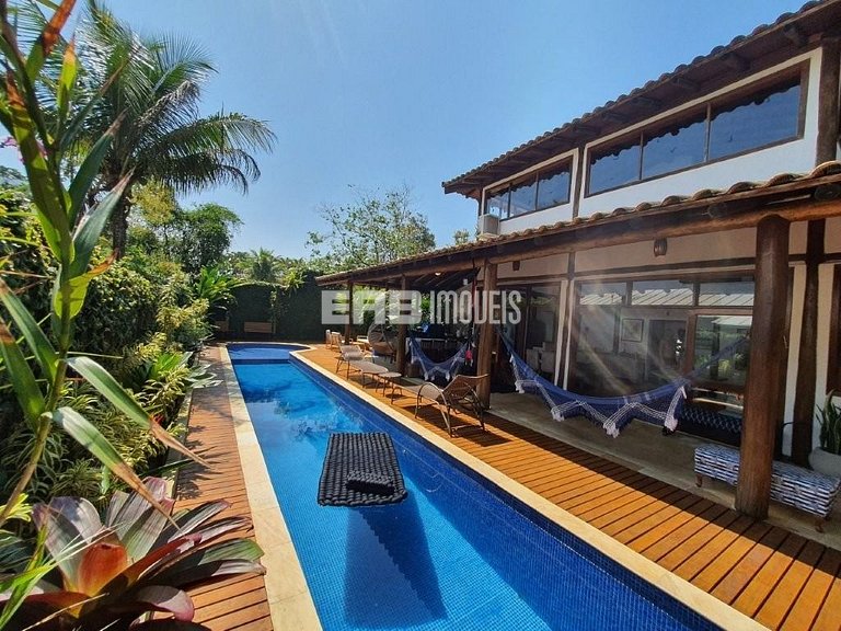 Casa para 8 pessoas a 50m da praia de Itamambuca