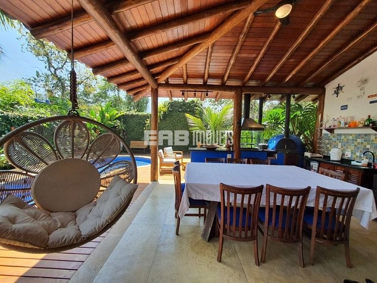 Casa para 8 pessoas a 50m da praia de Itamambuca