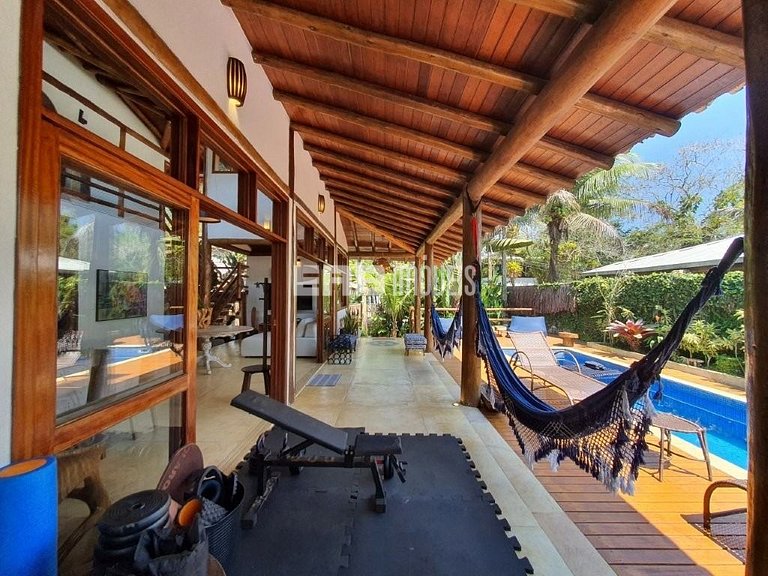 Casa para 8 pessoas a 50m da praia de Itamambuca