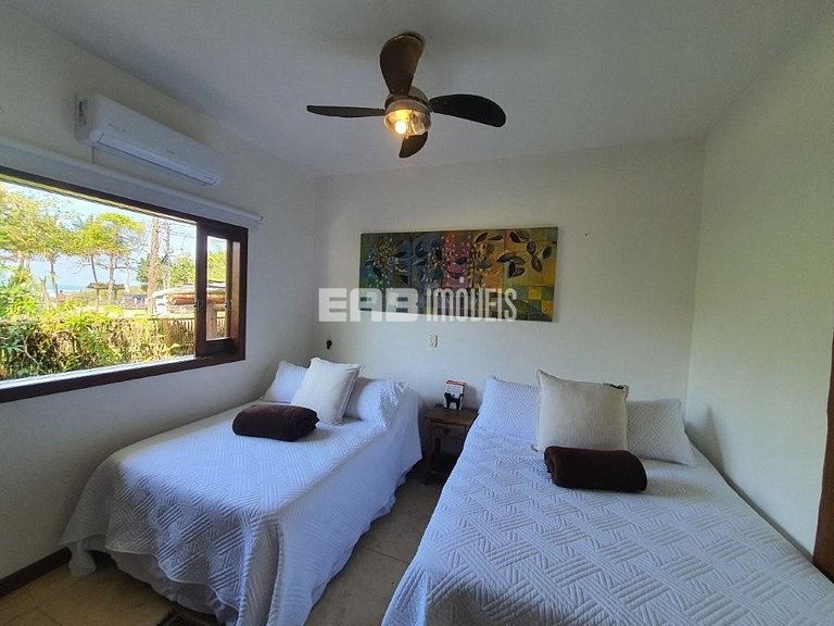 Casa para 8 pessoas a 50m da praia de Itamambuca