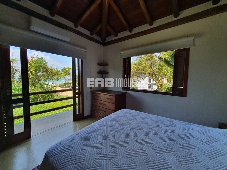 Casa para 8 pessoas a 50m da praia de Itamambuca