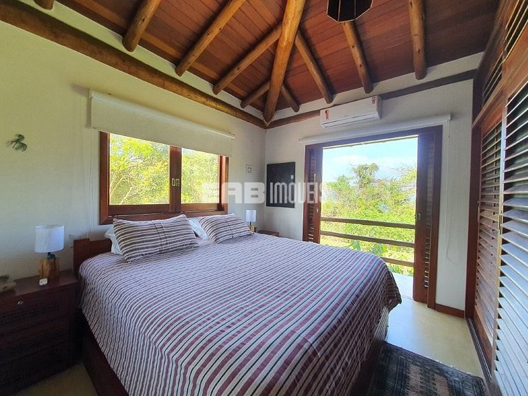 Casa para 8 pessoas a 50m da praia de Itamambuca