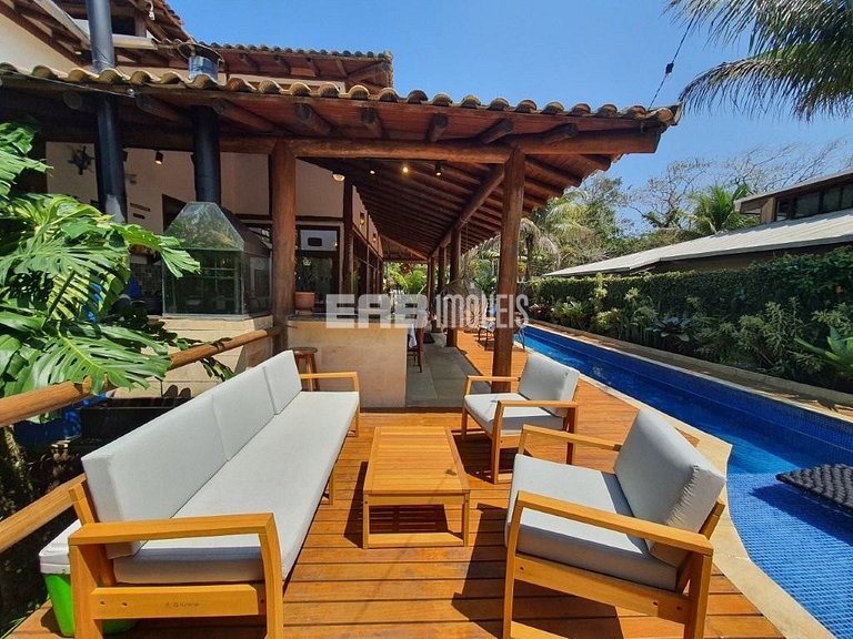 Casa para 8 pessoas a 50m da praia de Itamambuca