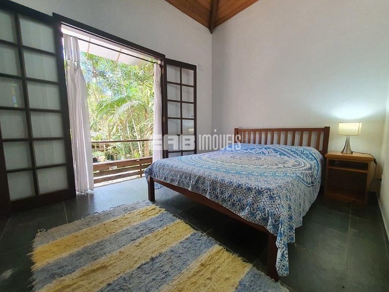 Casa com 8 suítes na Praia de Itamambuca, Ubatuba