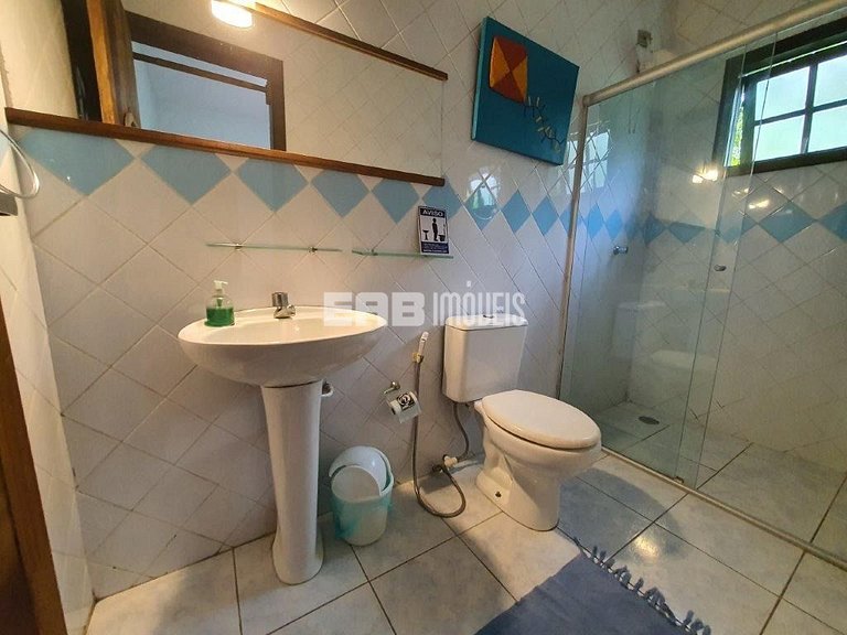 Casa com 8 suítes na Praia de Itamambuca, Ubatuba