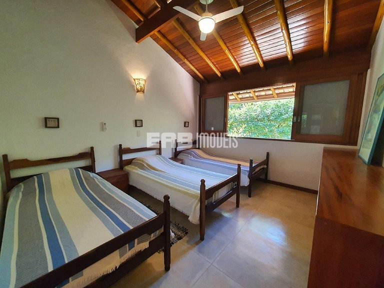 Casa em itamambuca para locação de temporada