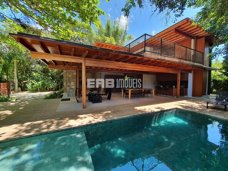 Casa de praia, com 5 suítes, ar e piscina