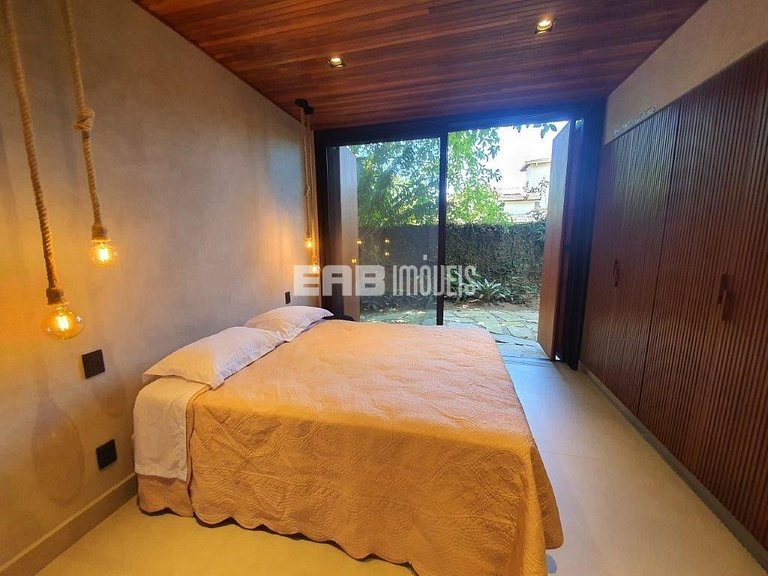 Casa de praia, com 5 suítes, ar e piscina