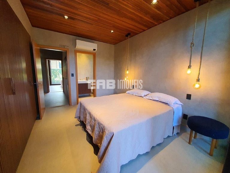 Casa de praia, com 5 suítes, ar e piscina