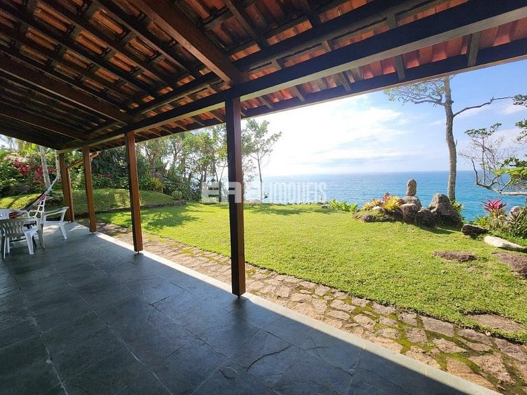 Casa na Praia do Félix com uma vista espetacular