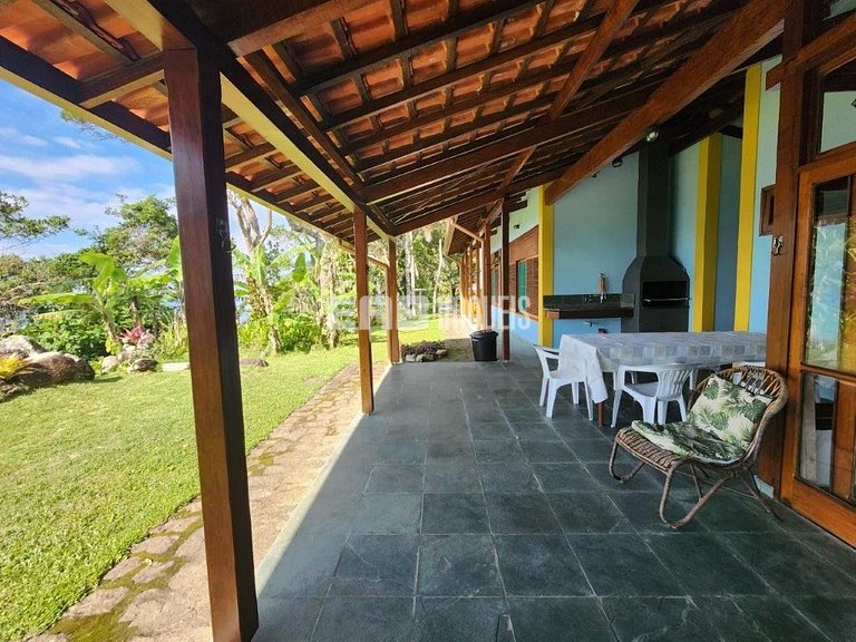 Casa na Praia do Félix com uma vista espetacular