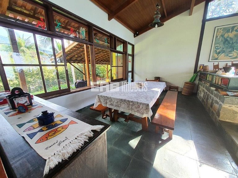 Casa na Praia do Félix com uma vista espetacular