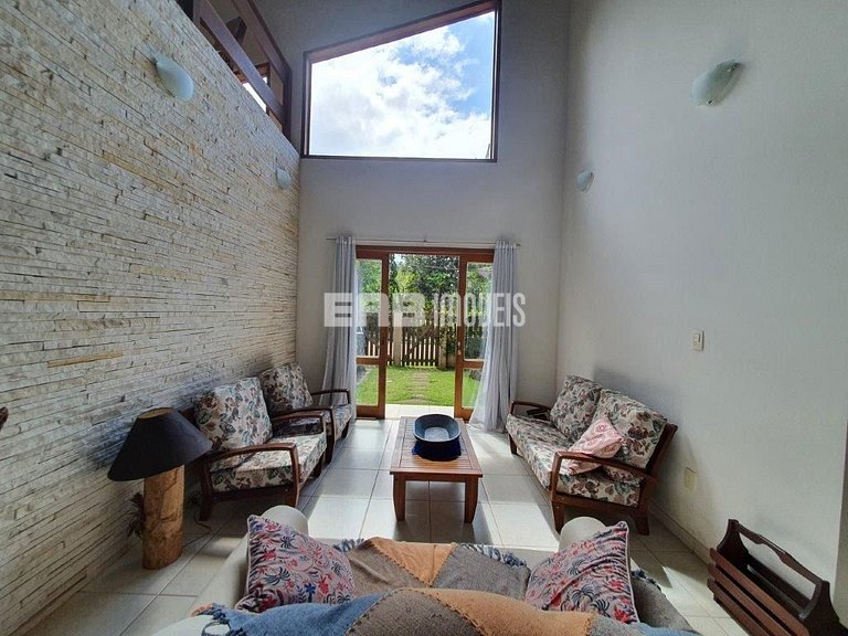 Casa com piscina na praia de Itamambuca, para 10 pessoas