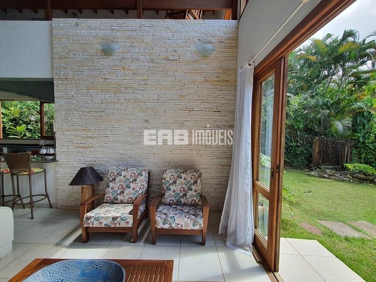 Casa com piscina na praia de Itamambuca, para 10 pessoas