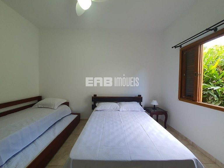 Casa com piscina na praia de Itamambuca, para 10 pessoas