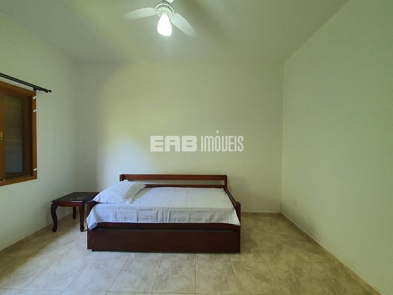 Casa com piscina na praia de Itamambuca, para 10 pessoas