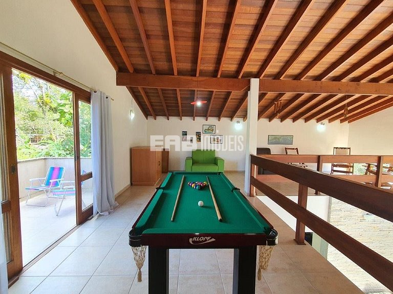 Casa com piscina na praia de Itamambuca, para 10 pessoas