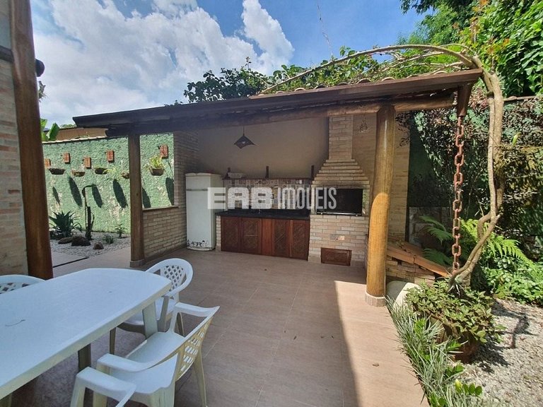 Linda casa para locação em Itamambuca, famosa praia de Ubatu