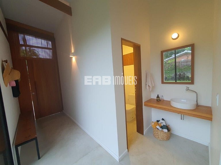 Casa moderna a 180m da praia de Itamambuca, Ubatuba