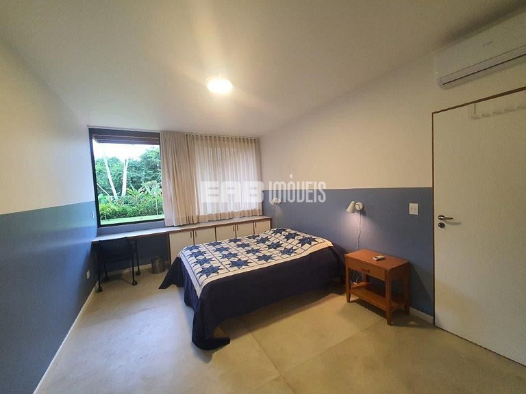 Casa moderna a 180m da praia de Itamambuca, Ubatuba