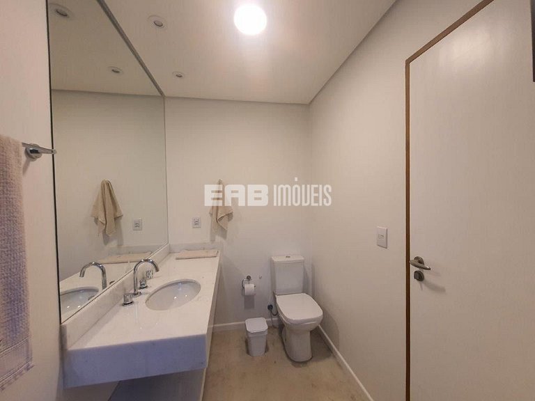 Casa moderna a 180m da praia de Itamambuca, Ubatuba