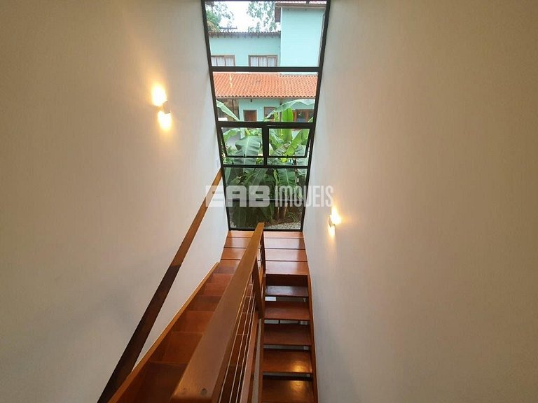 Casa moderna a 180m da praia de Itamambuca, Ubatuba