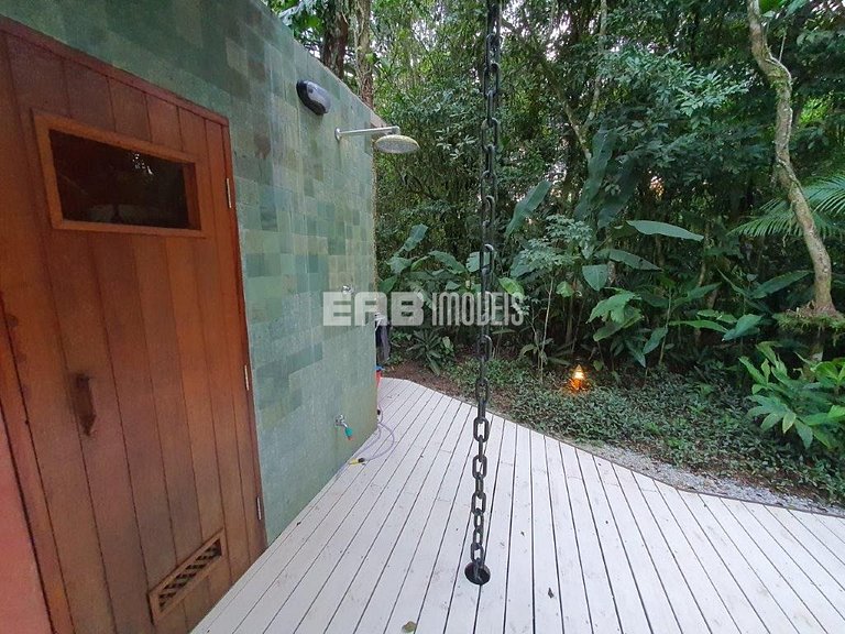 Casa em Itamambuca, com piscina e sauna seca