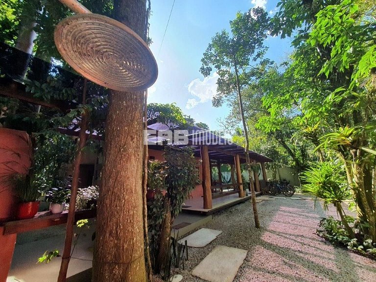 Casa em Itamambuca, com piscina e sauna seca