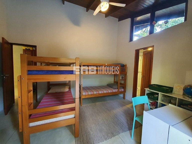 Casa em Itamambuca, com piscina e sauna seca