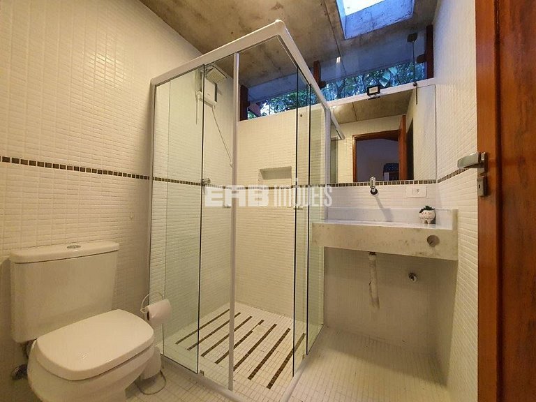 Casa em Itamambuca, com piscina e sauna seca