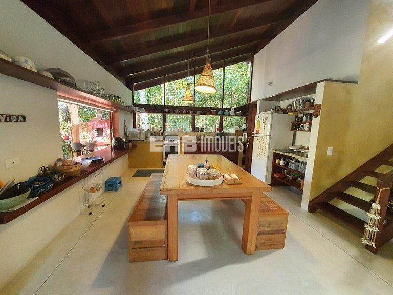 Casa em Itamambuca, com piscina e sauna seca