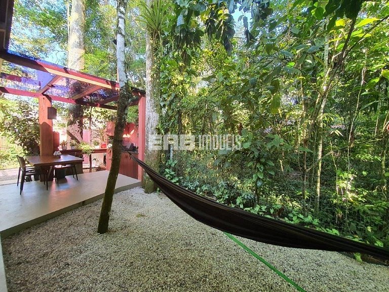 Casa em Itamambuca, com piscina e sauna seca