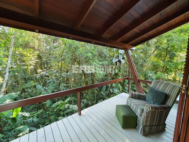 Casa em Itamambuca, com piscina e sauna seca