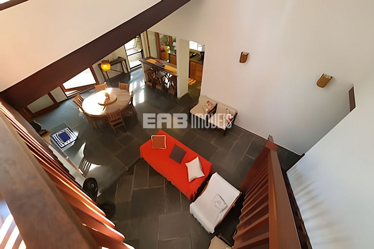 Casa para locação de temporada em Itamambuca. Acomoda até 9