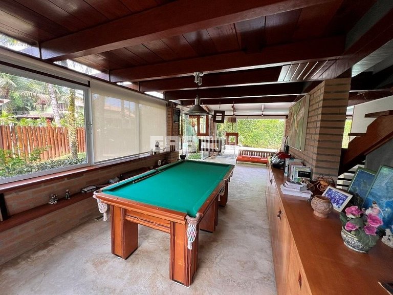 Casa em Itamambuca, com piscina, a apenas 60m da praia