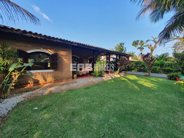 Casa com piscina para locação de temporada em Itamambuca, Ub