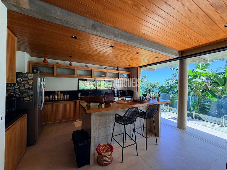 Estar entre o mar e a mata