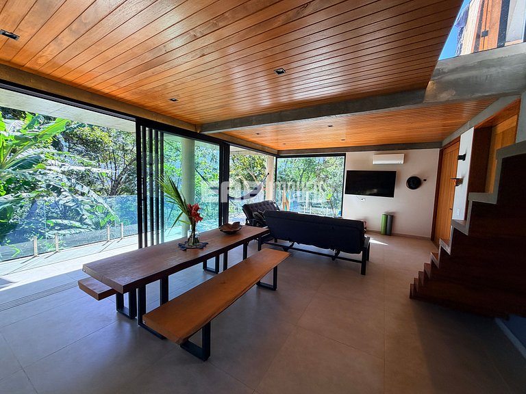 Estar entre o mar e a mata