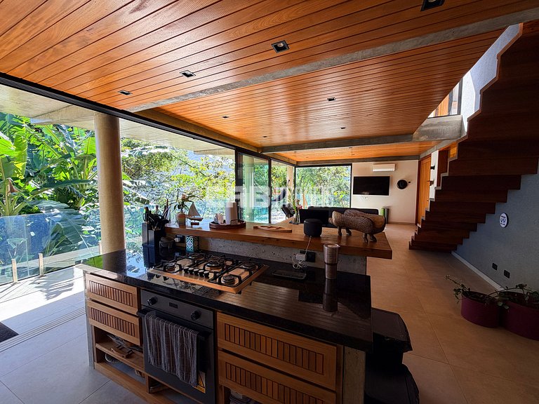 Estar entre o mar e a mata