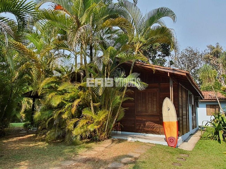 Casa simples e aconchegante em Itamambuca