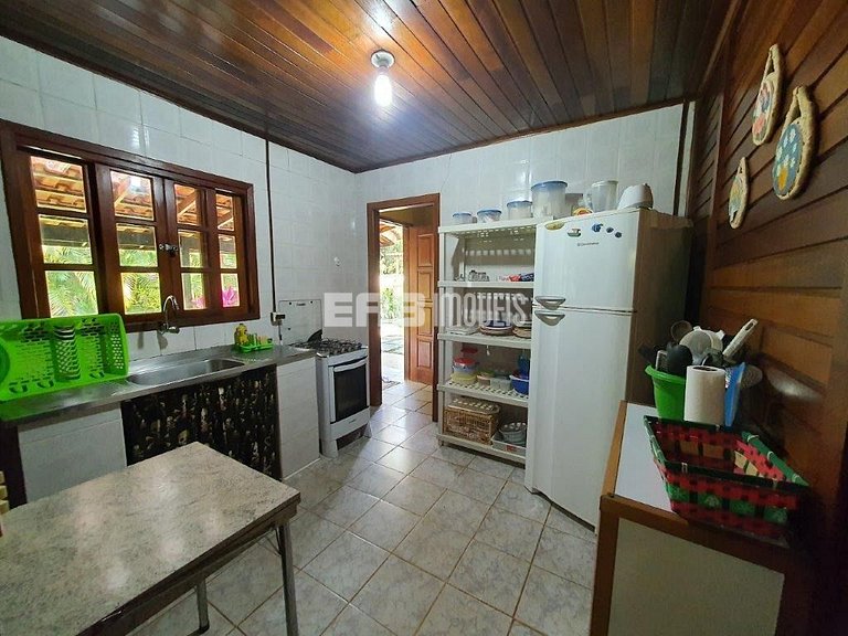 Casa simples e aconchegante em Itamambuca