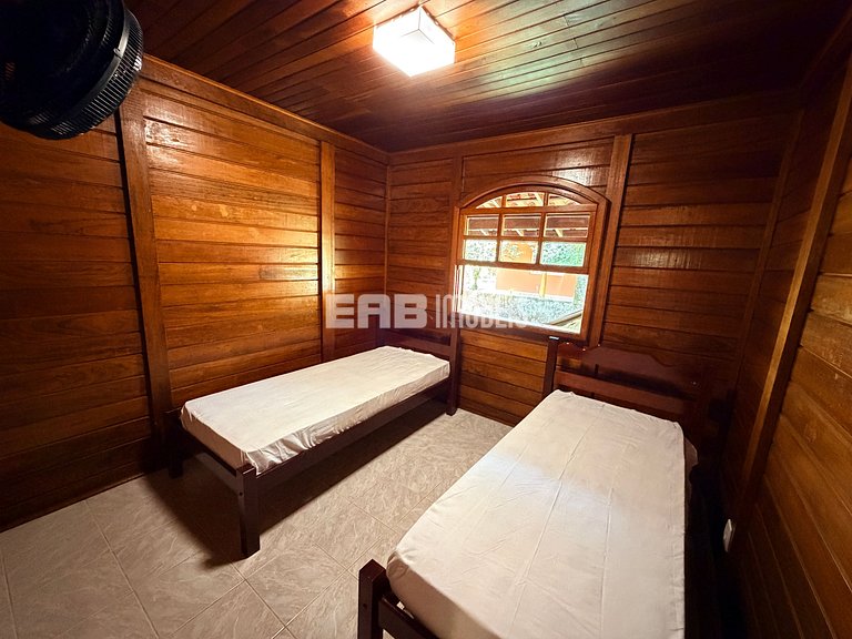 Casa a 160m do mar para até 10 pessoas em Itamambuca