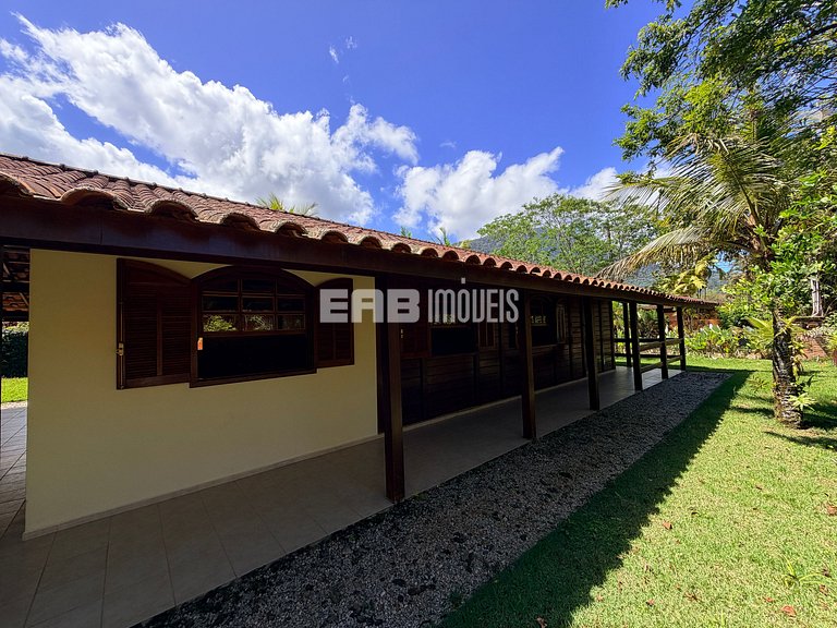 Casa a 160m do mar para até 10 pessoas em Itamambuca