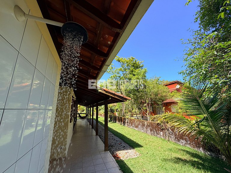 Casa a 160m do mar para até 10 pessoas em Itamambuca