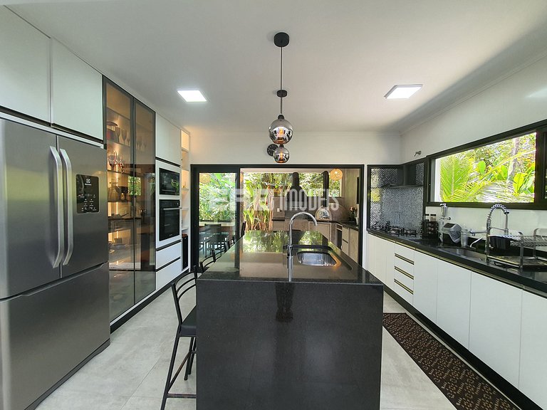 Casa para 7 pessoas a 60m do mar em Itamambuca