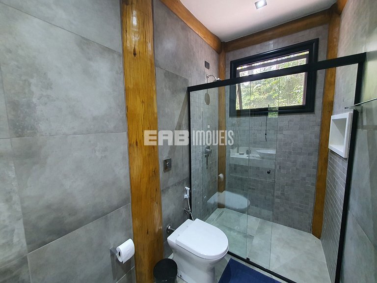 Alto padrão na praia do Félix