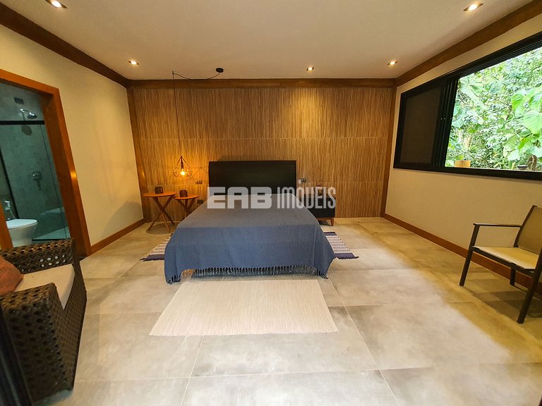 Alto padrão na praia do Félix