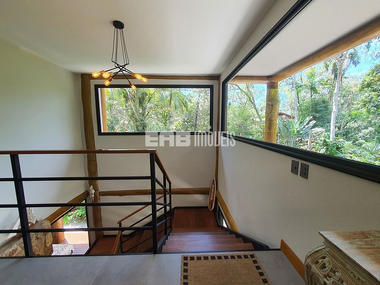 Alto padrão na praia do Félix